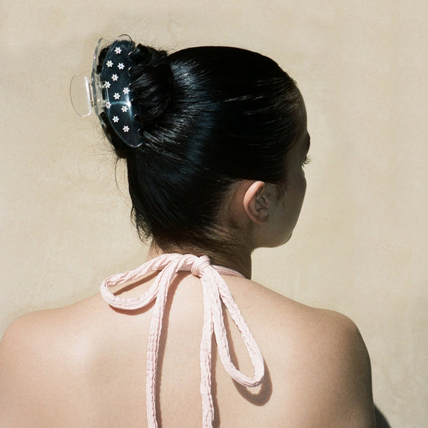 Emi Jay Works Well With Big Effing Clip