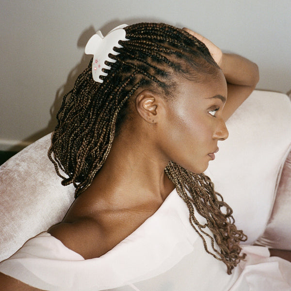 Emi Jay Works Well With Big Effing Clip