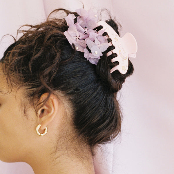 Emi Jay Works Well With Big Effing Clip