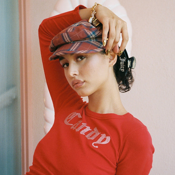 Emi Jay Works Well With Big Effing Clip