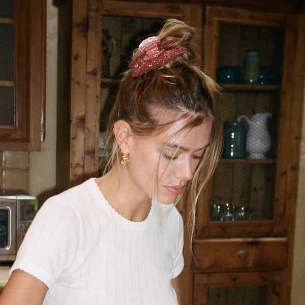 Emi Jay Works Well With Big Effing Clip