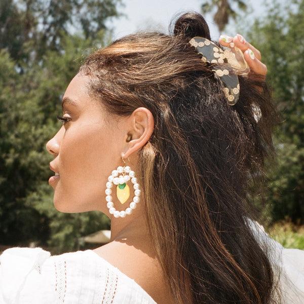 Emi Jay Works Well With Big Effing Clip