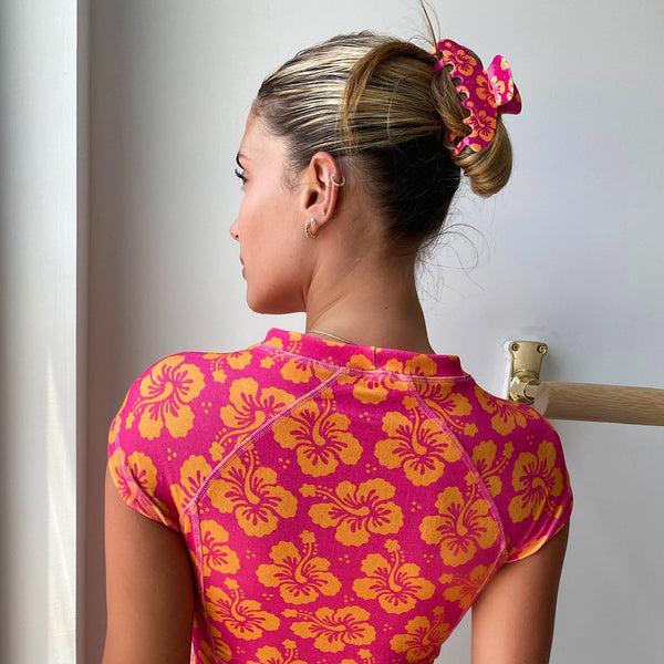 Emi Jay Works Well With Big Effing Clip