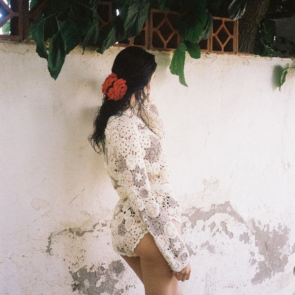 Emi Jay Works Well With Camellia Clip