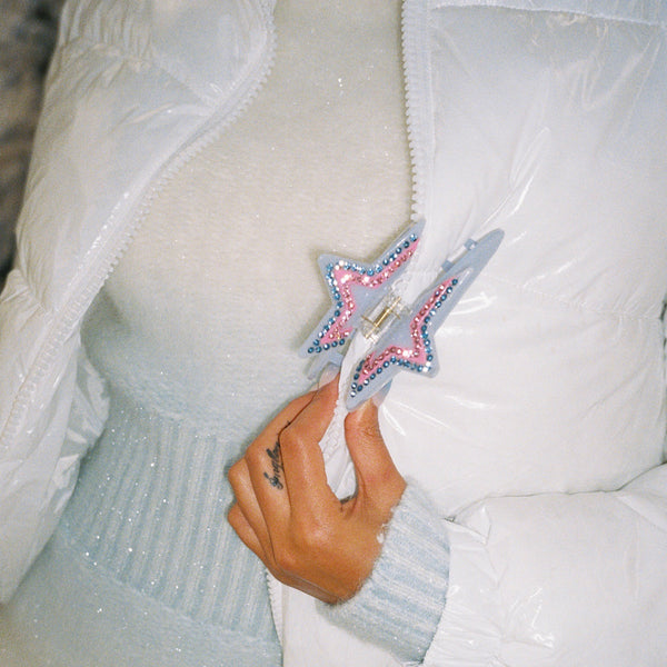 Emi Jay Works Well With Ice Princess Clip