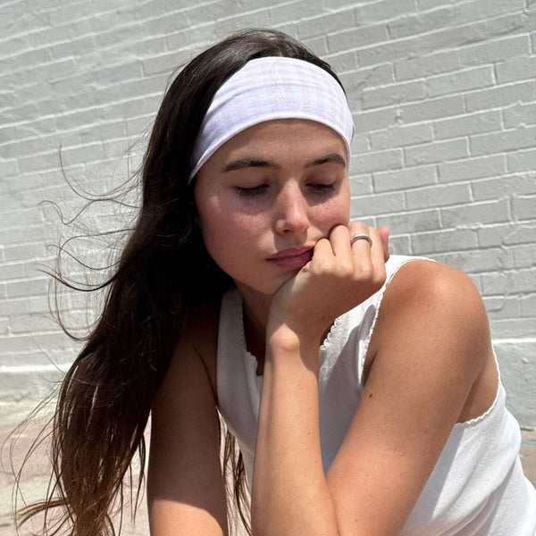 Emi Jay Works Well With Infinity Headband