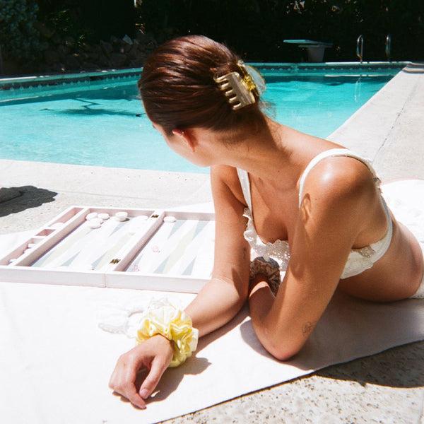 Emi Jay Works Well With Jelly Clip