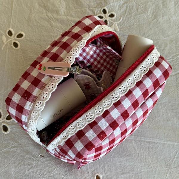 Emi Jay Works Well With Linen Pouch