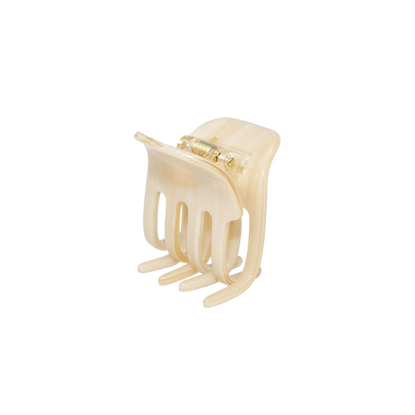 emi jay Works Well With Petite Clip