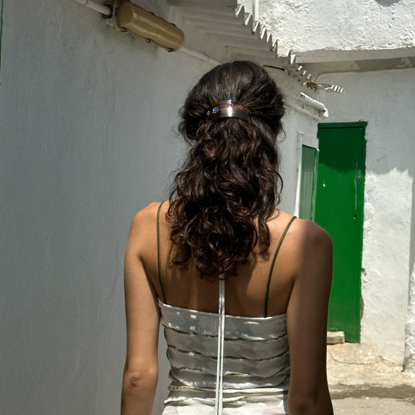 Emi Jay Works Well With Ponytail Barrette