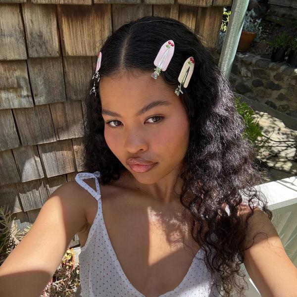 Emi Jay Works Well With Popstar Clips