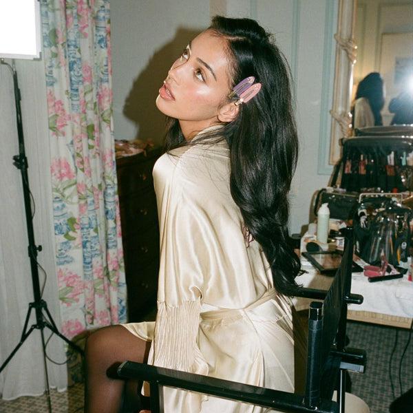 Emi Jay Works Well With Popstar Clips