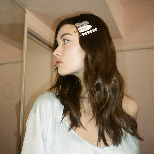 Emi Jay Works Well With Popstar Clips