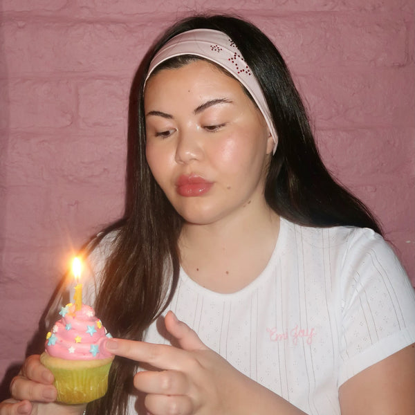 Emi Jay Works Well With Star Headband