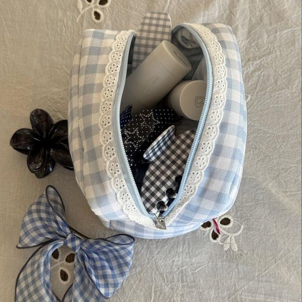 Emi Jay Works Well With Super Bloom Clip