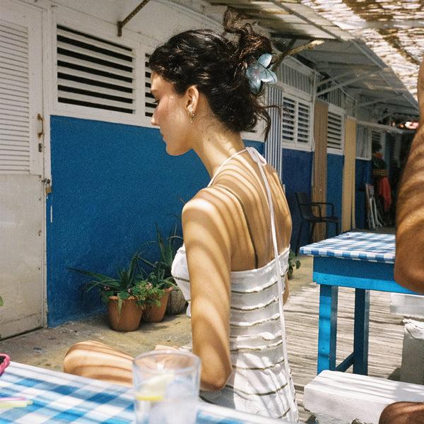 Emi Jay Works Well With Super Bloom Clip