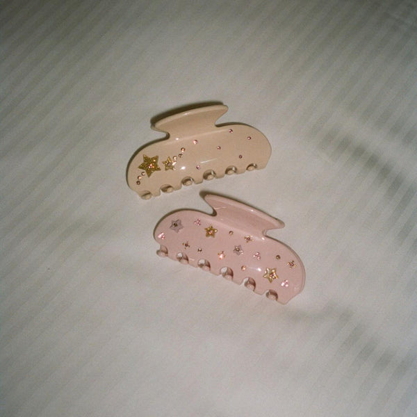 Emi Jay Works Well With Sweetheart Clip