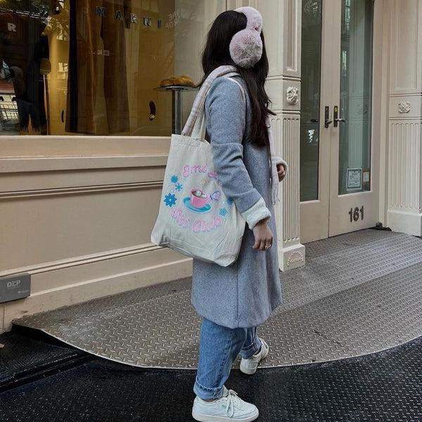 Emi Jay Works Well With Tote Bag