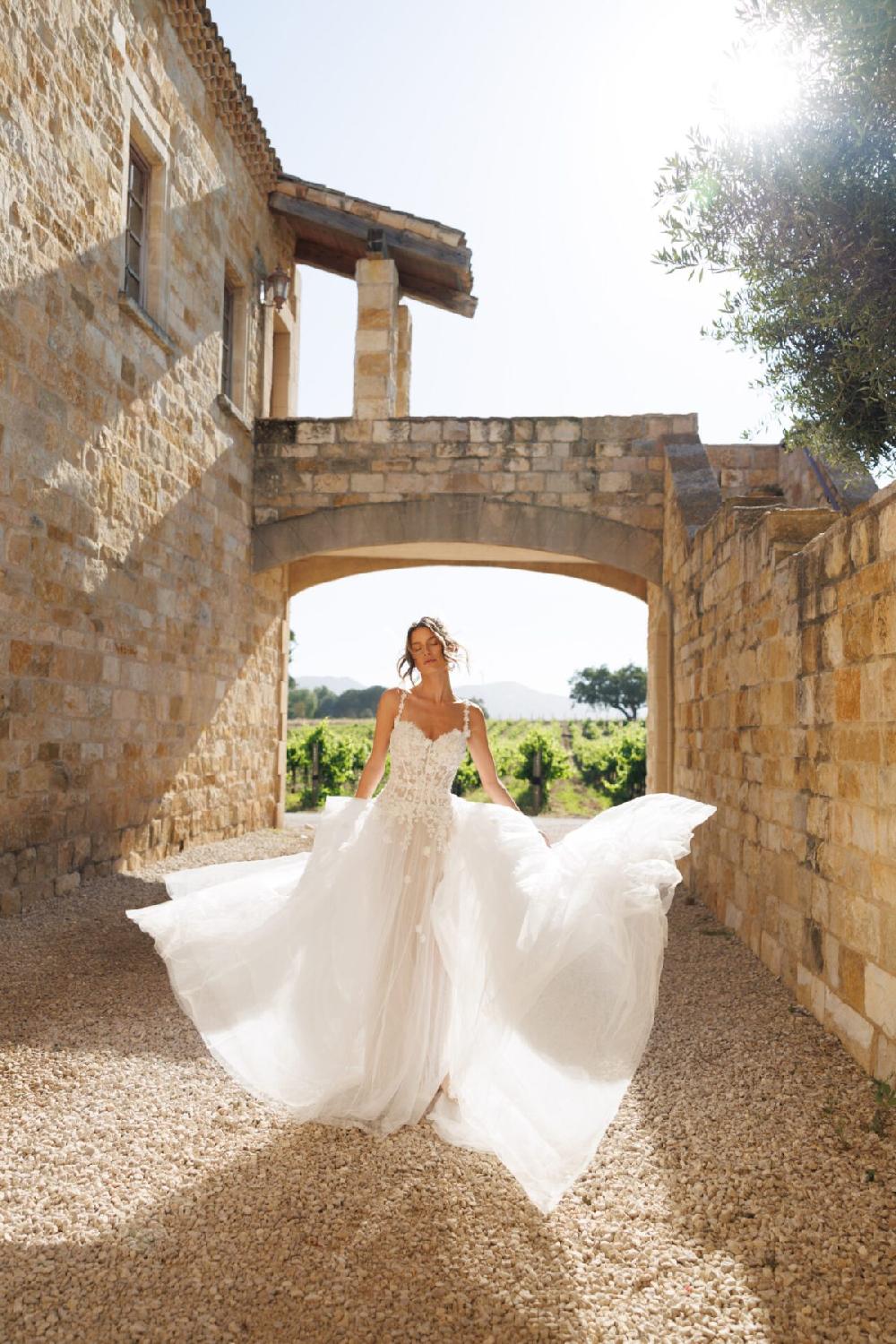 emily bridalwear Dahlia - Emily Bridal