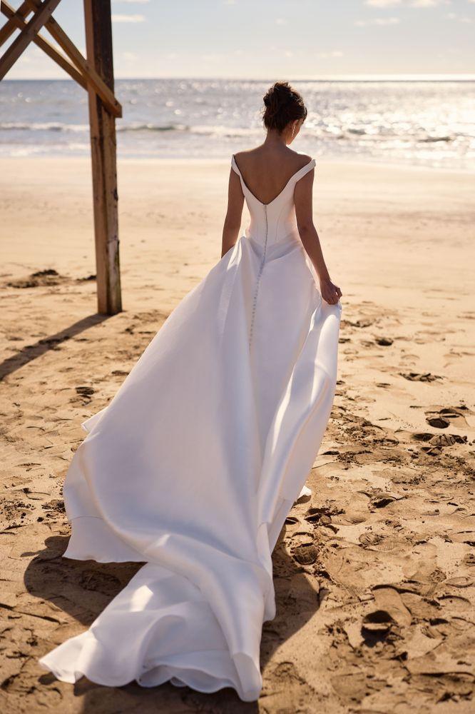 Emily Bridalwear Glimpse Milla Nova - Emily Bridal