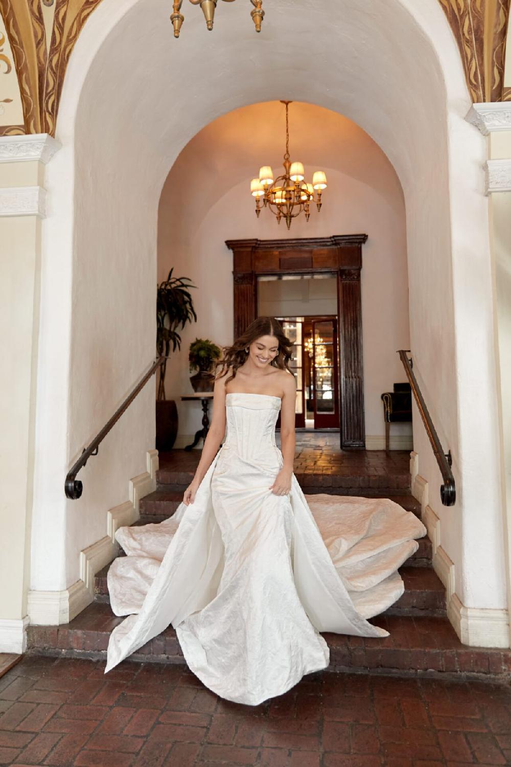 emily bridalwear Joanne - Emily Bridal