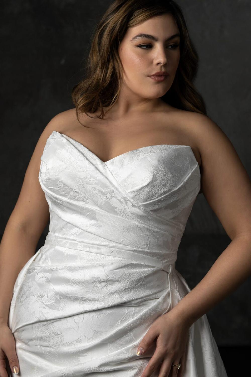 Emily Bridalwear Jackie - Essense Of Australia | Emily Bridal