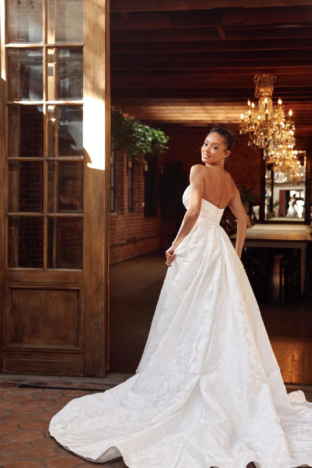 Emily Bridalwear Jackie - Essense Of Australia | Emily Bridal