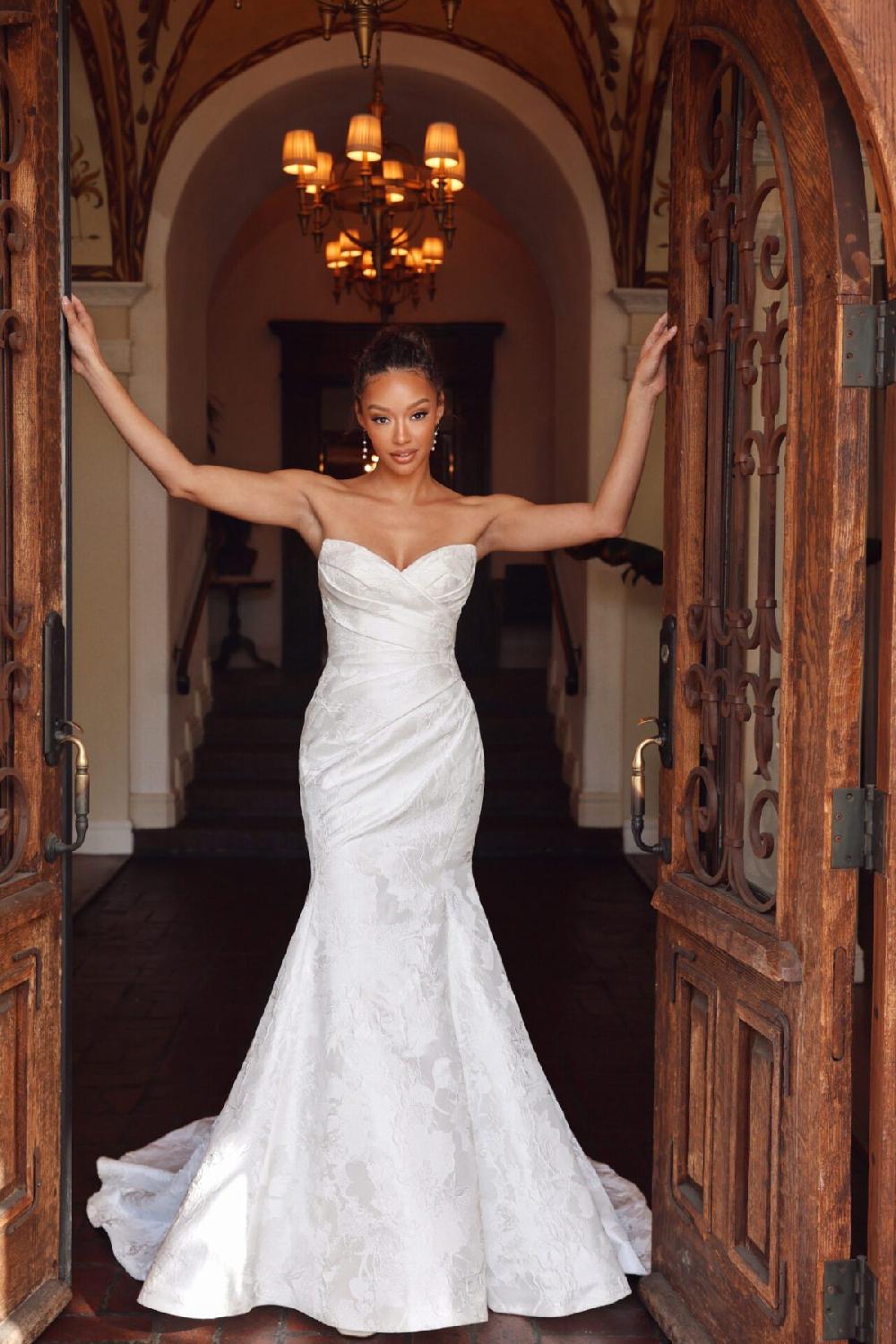 Emily Bridalwear Jackie - Essense Of Australia | Emily Bridal