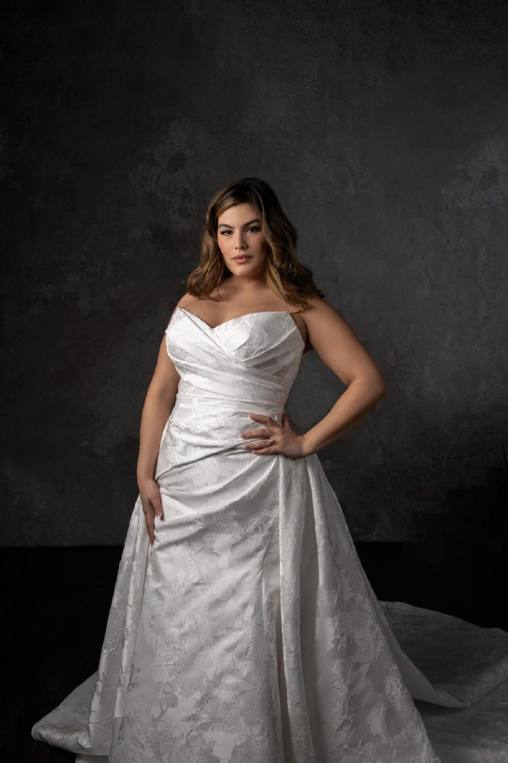 emily bridalwear Jackie - Essense of Australia | Emily Bridal