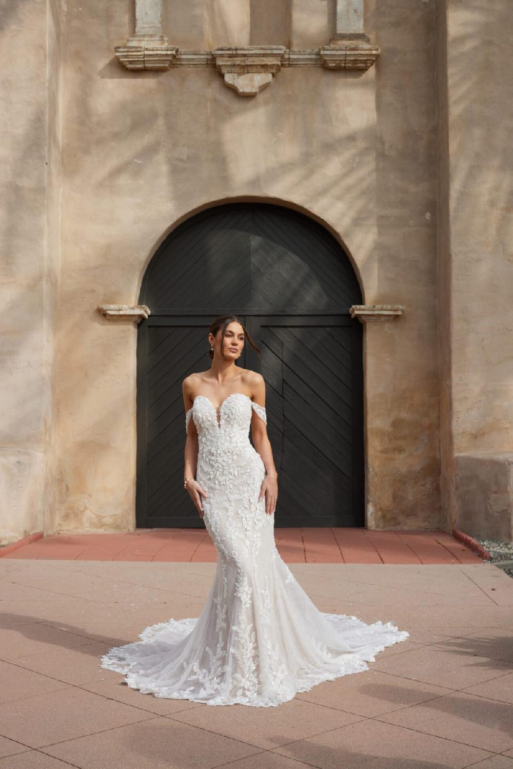 emily bridalwear Laura Essense of Australia - Emily Bridal