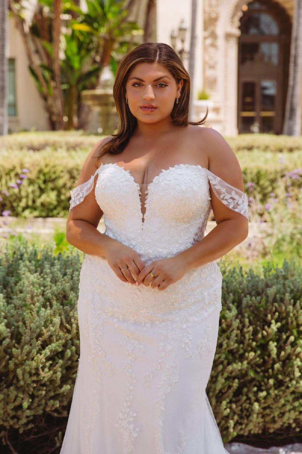 emily bridalwear Laura Essense of Australia - Emily Bridal