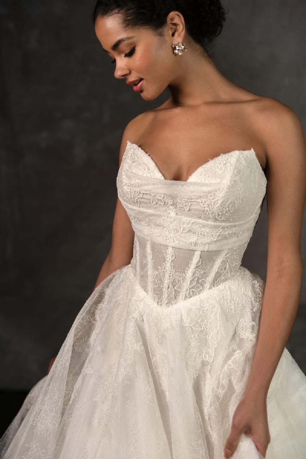 Emily Bridalwear Rayhanna - Essense Of Australia | Emily Bridal