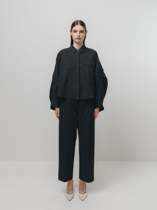 emin paul Black Pleated Sleeve Cropped Blouse