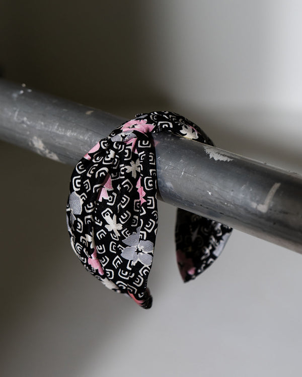 emin paul Grey and Pink Flower Headband