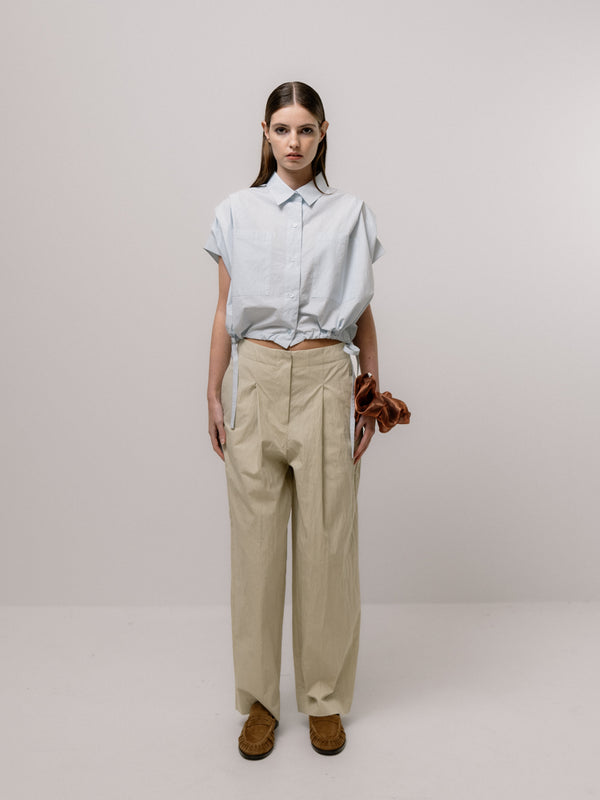 emin paul Sky Cropped Pleated Sleeve Blouse