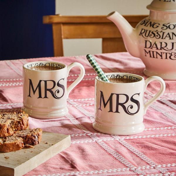 emma bridgewater Black Toast 'Mrs & Mrs' Set of 2 1/2 Pint Mugs Boxed