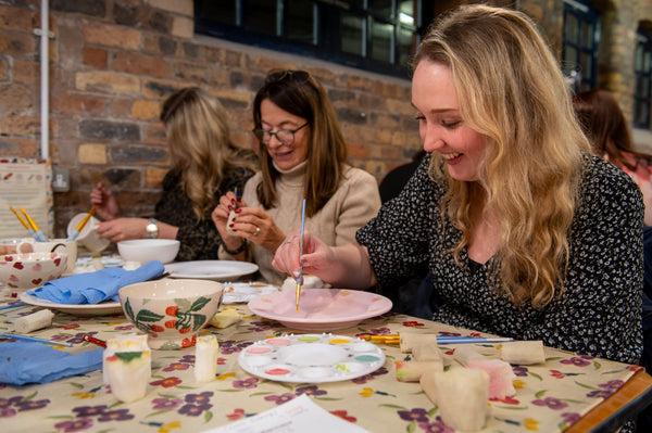 Emma Bridgewater Crafting For Christmas Evening – Pottery Decorating