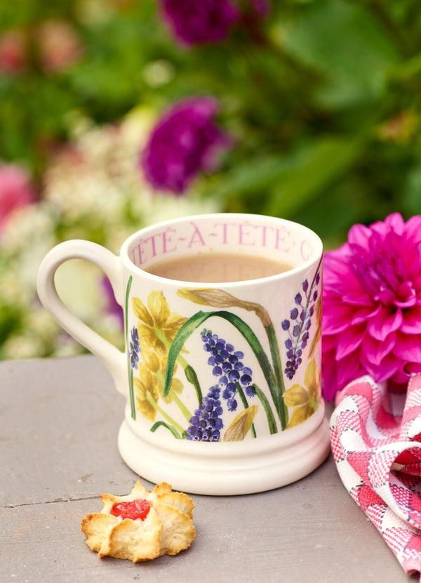 emma bridgewater Seconds Tete-A-Tete & Grape Hyacinth 1/2 Pint Mug