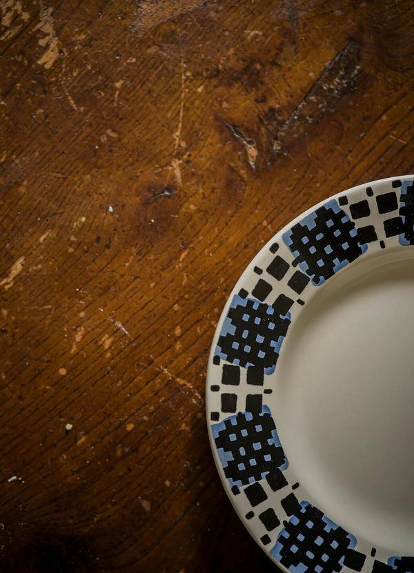 Emma Bridgewater Stormy Blue Blankets Medium Dinner Plate 8.5 Inch