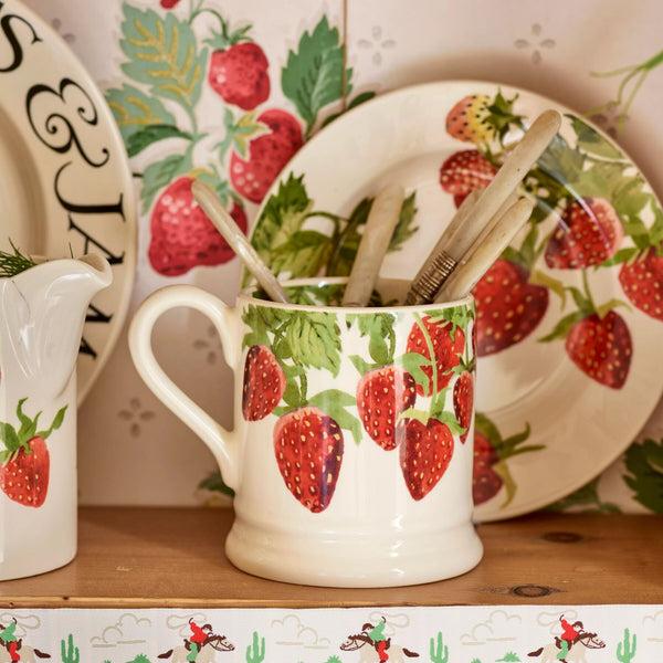 Emma Bridgewater Strawberries Small Side Plate 6.5 Inch