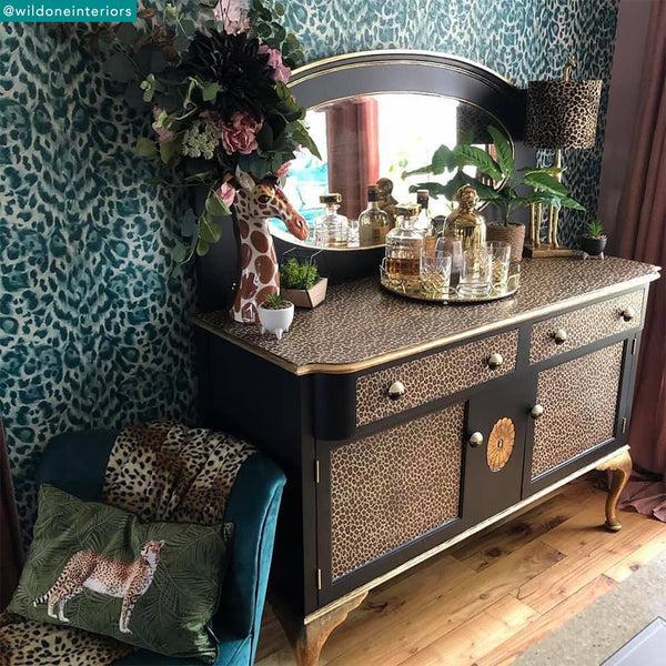 emma j shipley Felis Wallpaper