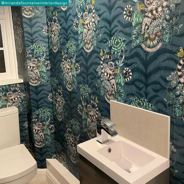 emma j shipley Lemur Wallpaper