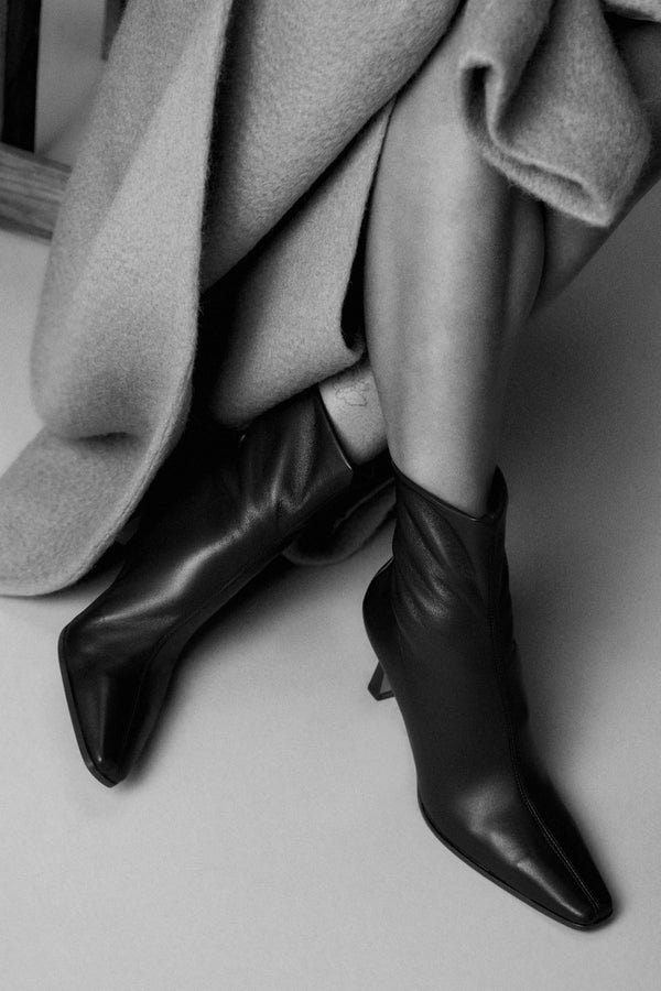 Emme Parsons Stretch Boot In Black Nappa