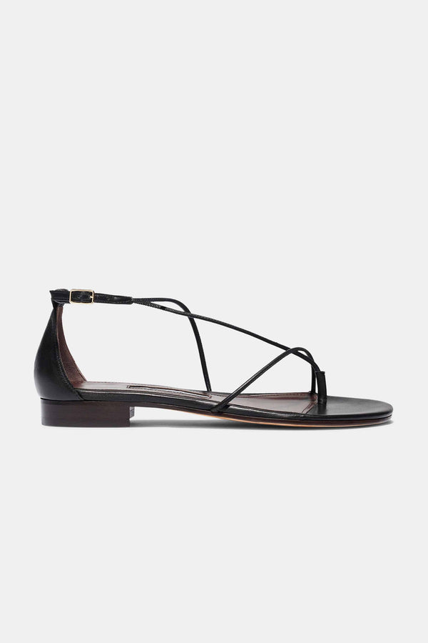 emme parsons String in Black Nappa