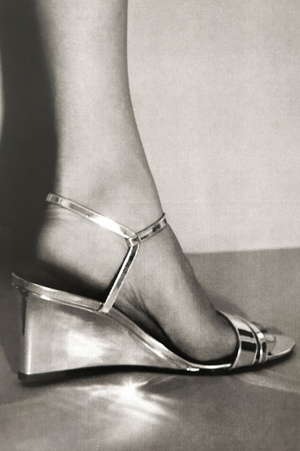 Emme Parsons Simple Wedge In Silver Mirrored Metallic — Final Sale