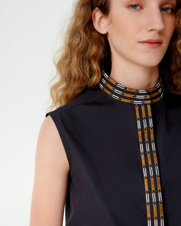 Emporio Sirenuse Andorra Top With Greek Rooster Embroidery