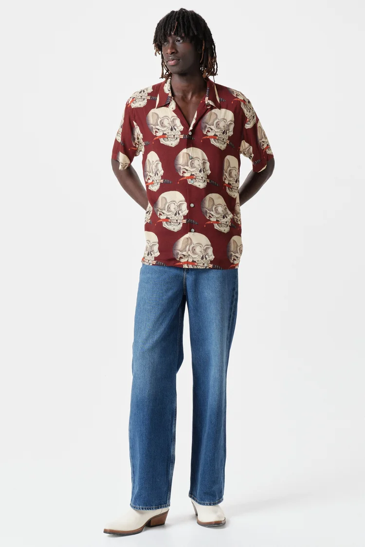 Endless Joy SKULL OX-BLOOD SHORT SLEEVE SHIRT