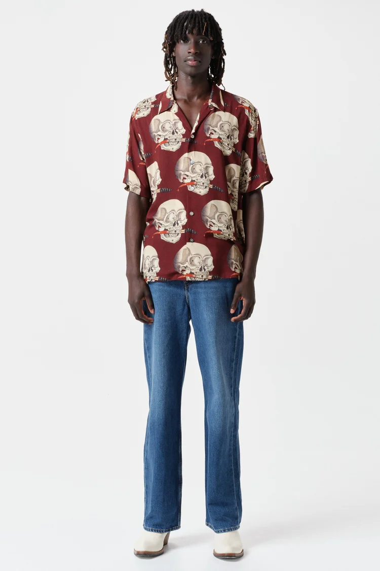 endless joy SKULL OX-BLOOD SHORT SLEEVE SHIRT