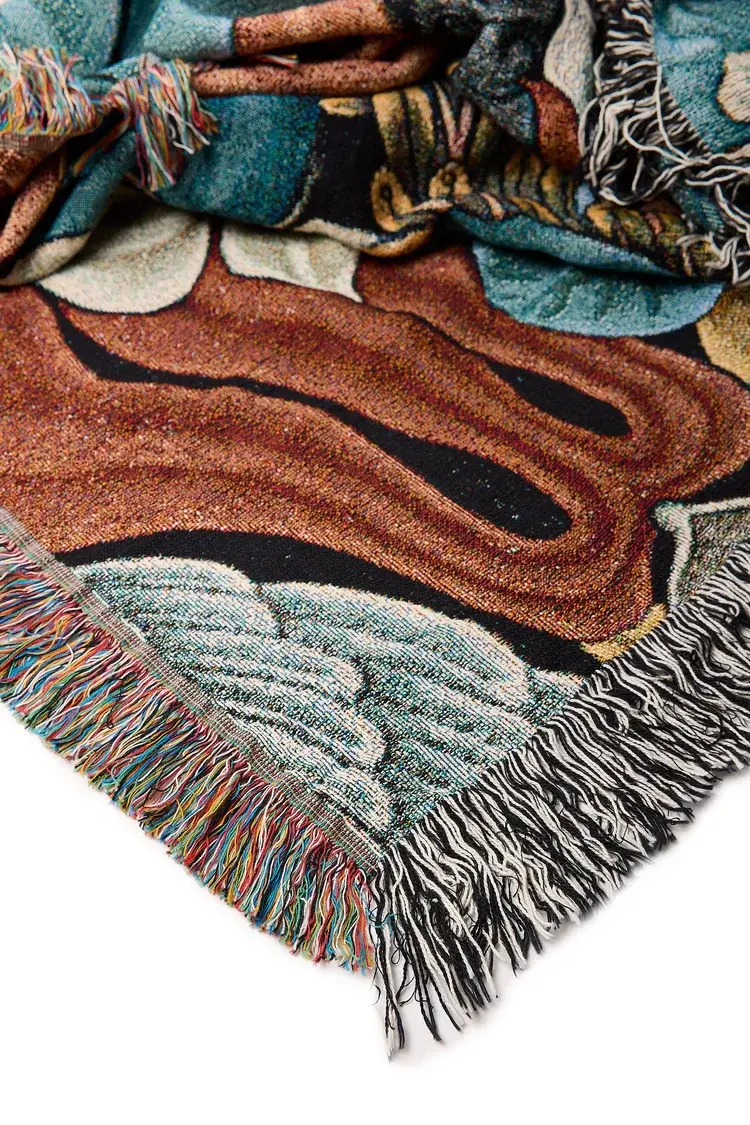 Endless Joy TUMBUHAN BLANKET