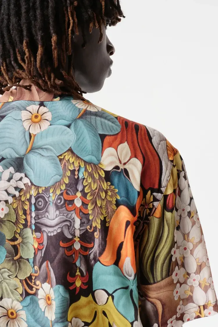 Endless Joy TUMBUHAN SHORT SLEEVE SHIRT